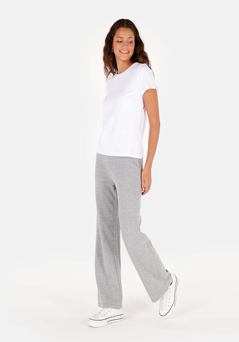 Afișați detalii pentru Pantaloni De Trening De Dama Gri Regular Fit  Cl1070462