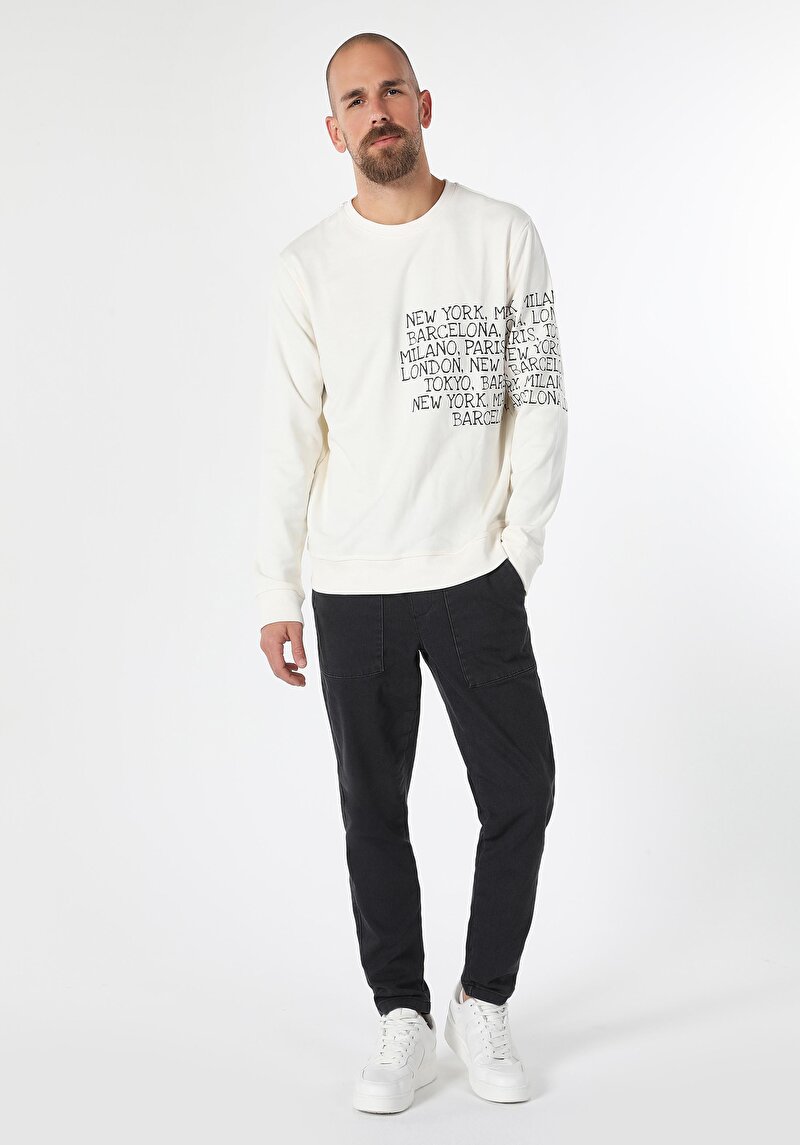 Afișați detalii pentru Tricou Cu Maneca Scurta De Barbati Alb   Cl1061612