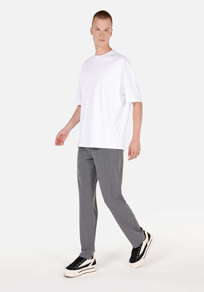 Imagine a Pantaloni De Barbati  Regular Fit  Cl1070527