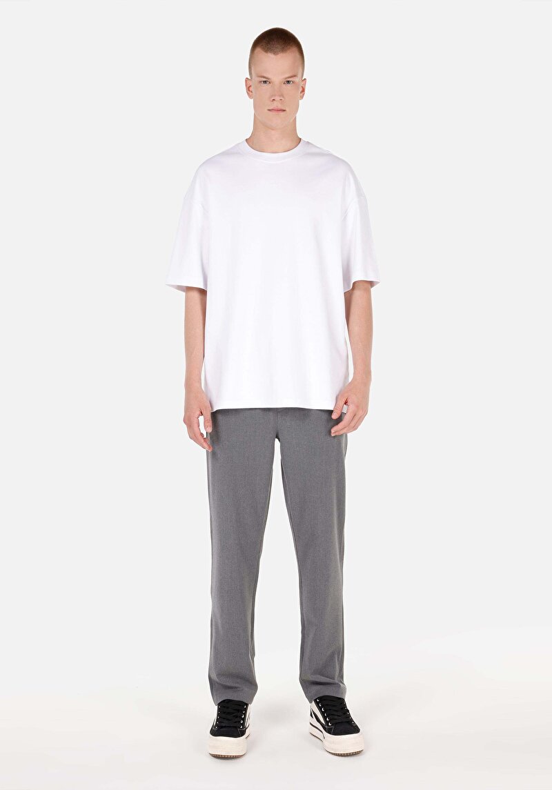 Imagine a Pantaloni De Barbati Regular Fit Cl1070527