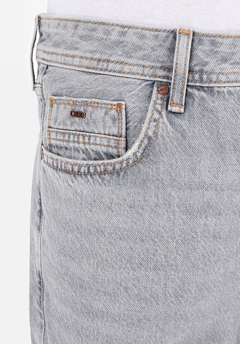 Imagine a Regular Fit Talie Medie Pantaloni Scurți De Jean Gri Pentru Bărbați