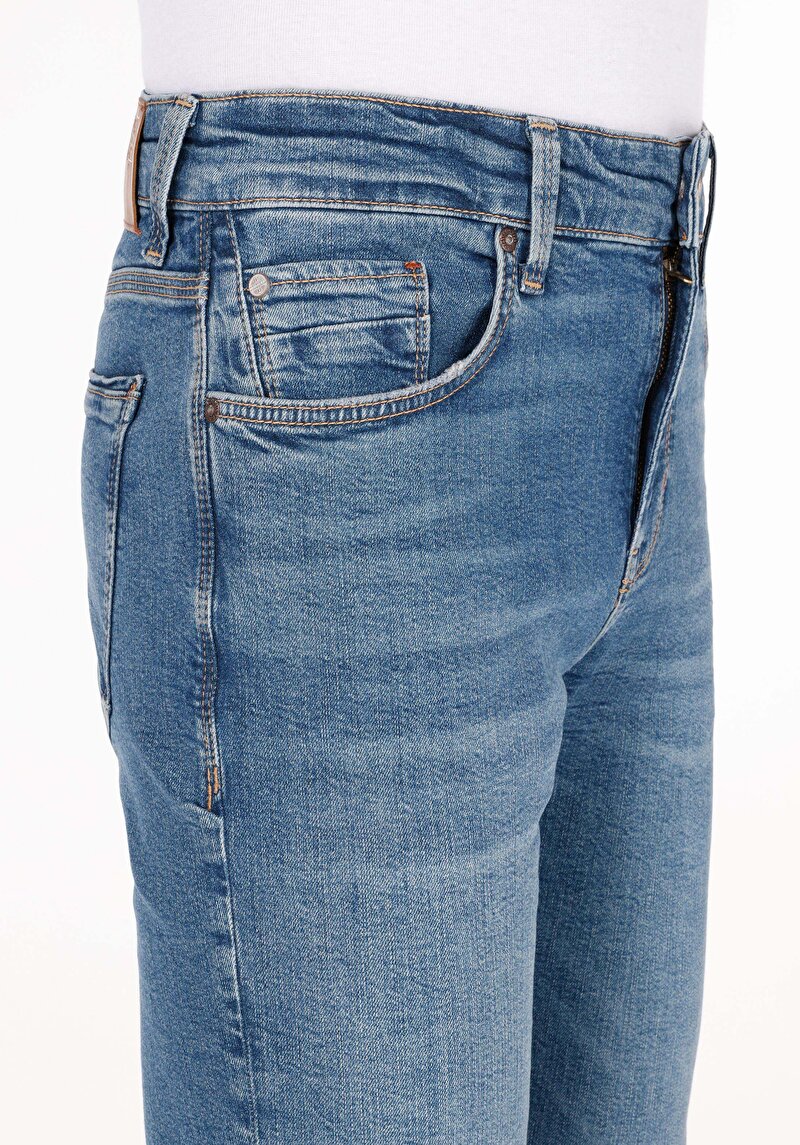 Afișați detalii pentru Slim Fit Talie Joasă Picior Îngust Blugi İndigo Pentru Bărbați