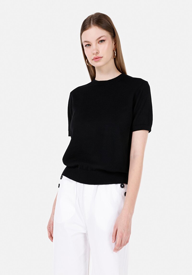 Imagine a Pulover Negru Pentru Femei Regular Fit