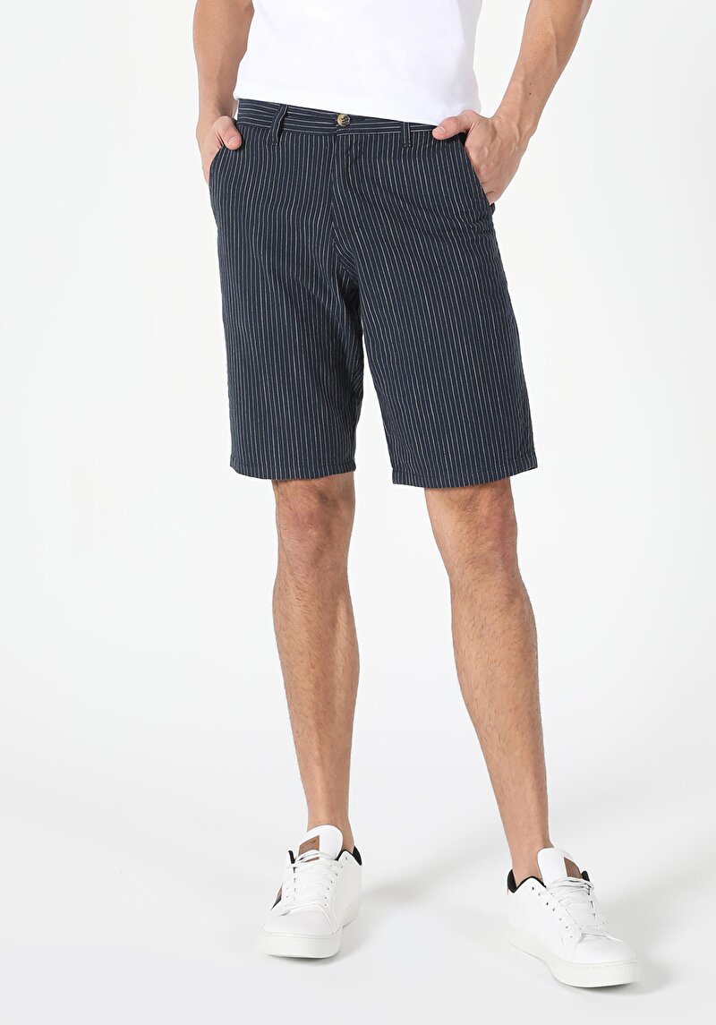 Afișați detalii pentru Short / Pantaloni Scurti De Barbati Albastru Marin Regular Fit  Cl1054471