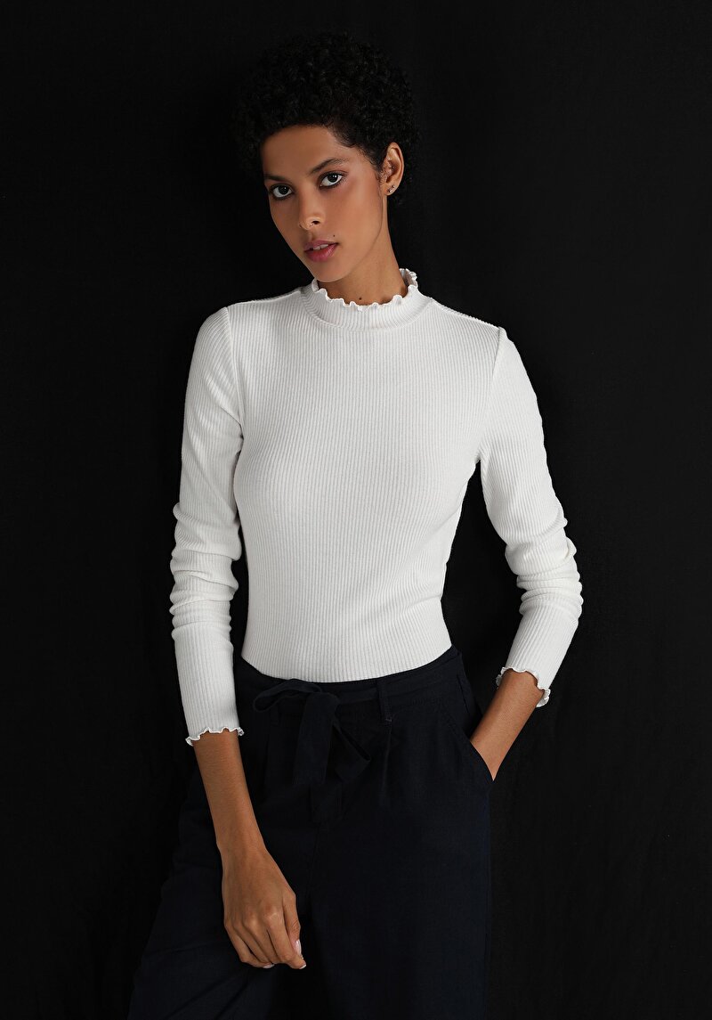 Imagine a Tricou Cu Maneca Lunga De Dama Alb Slim Fit  Cl1060309