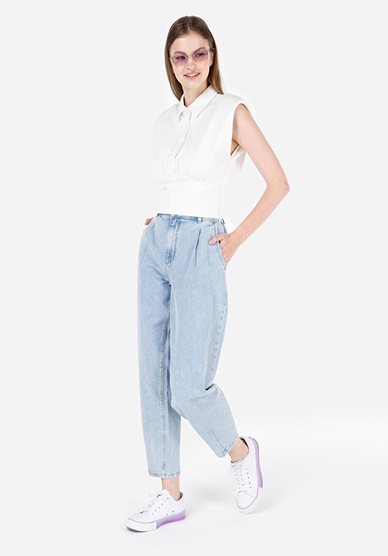 Imagine a Blugi Barrel Fit Indigo Pentru Femei