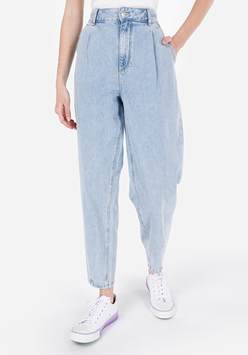 Imagine a Blugi Barrel Fit Indigo Pentru Femei