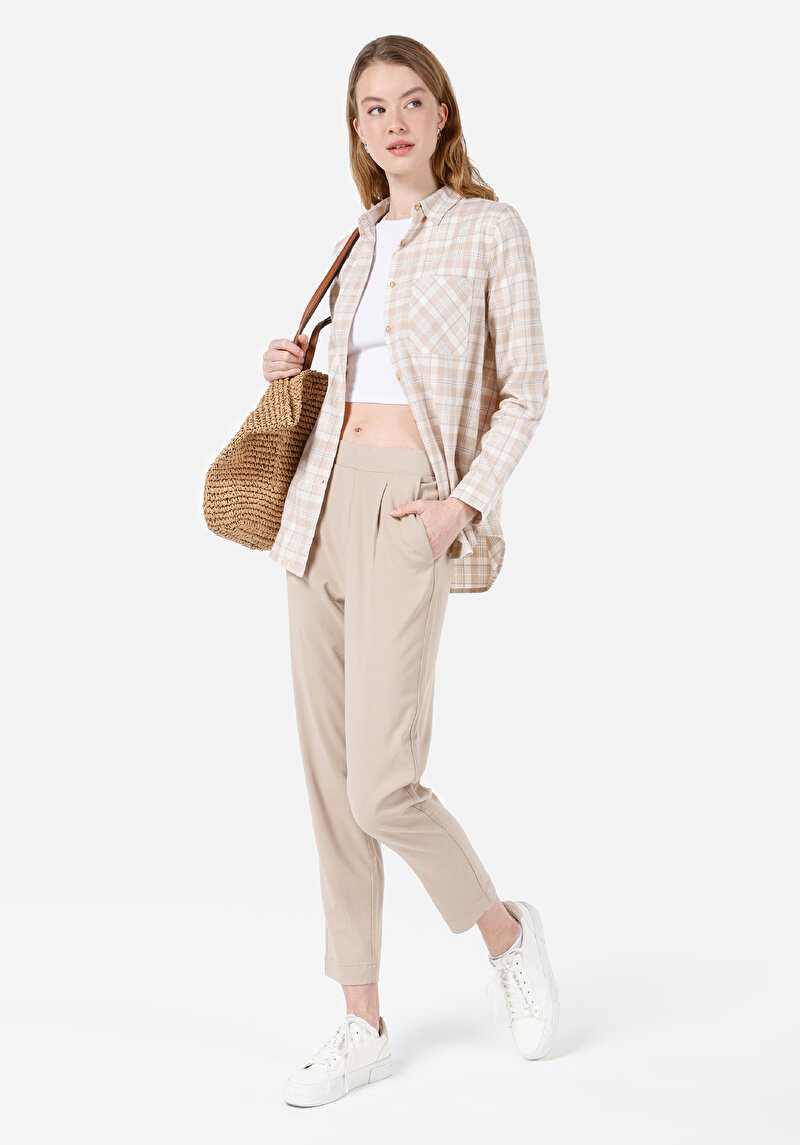 Imagine a Pantaloni De Dama Bej Regular Fit  Cl1068239