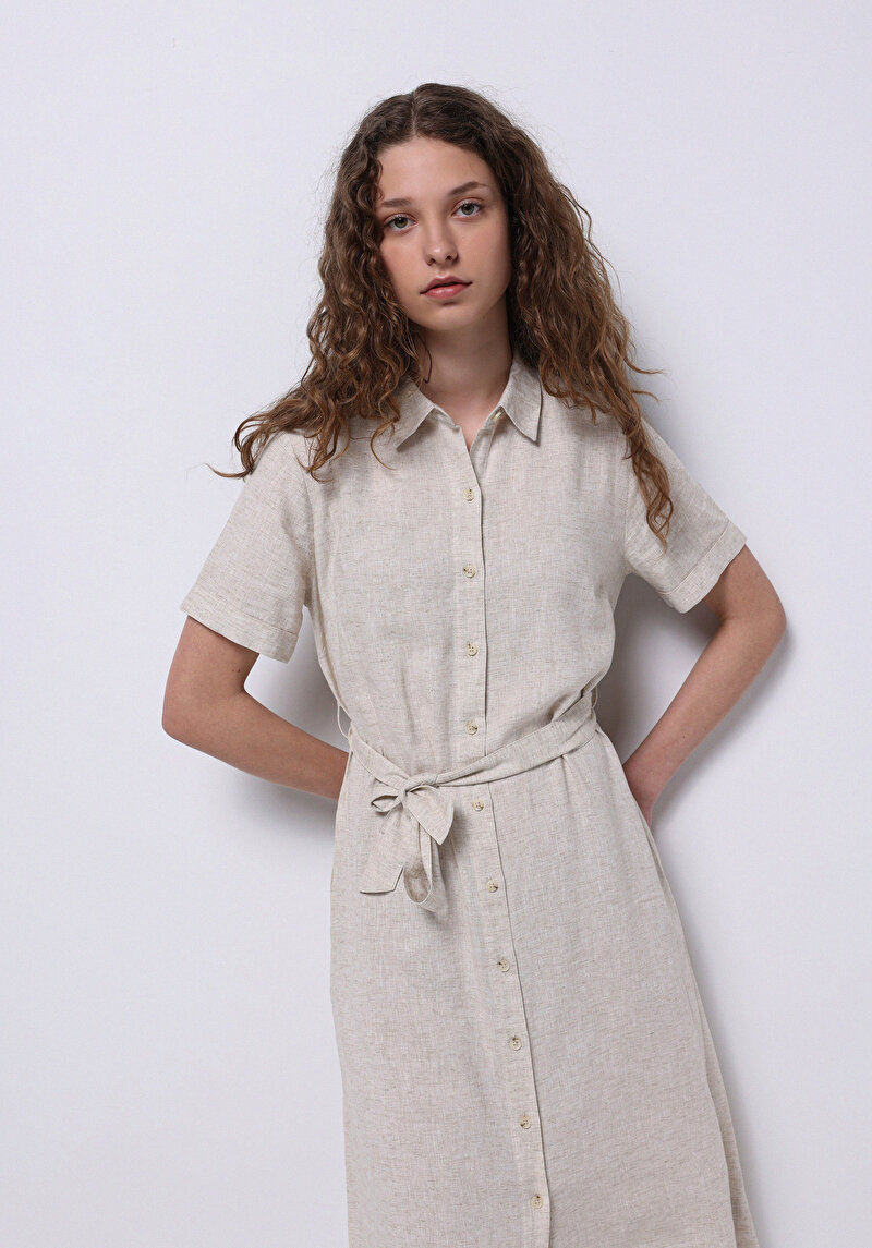 Imagine a Rochie Bej Pentru Femei Regular Fit