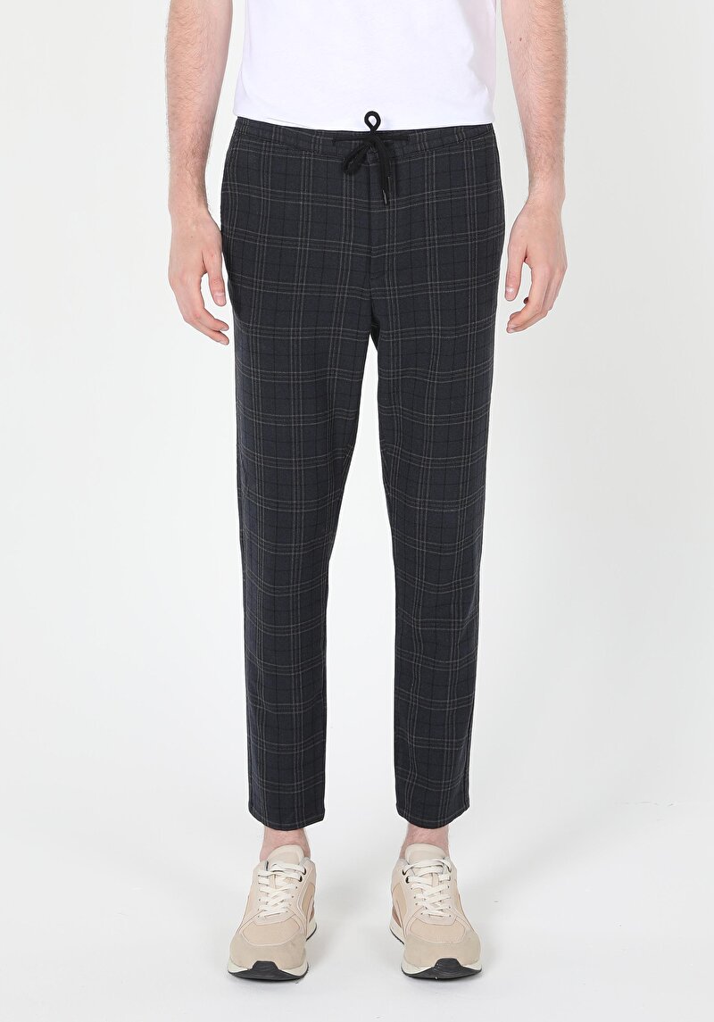 Afișați detalii pentru Pantaloni De Barbati Albastru Marin Slim Fit  Cl1056074