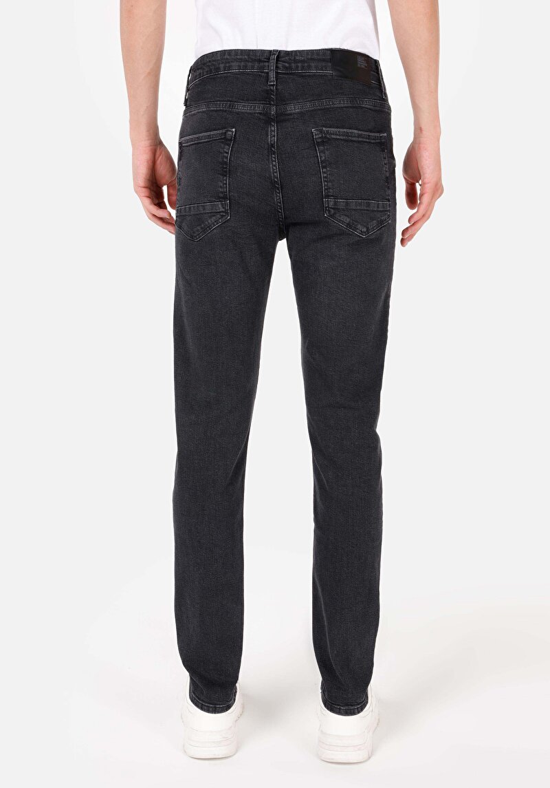 Imagine a Pantaloni De Barbati Negru Skinny Fit Cl1070610