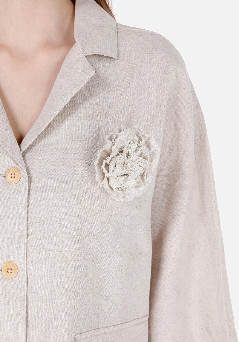 Afișați detalii pentru Regular Fit V-Neck Drept Cămașă Cu Mânecă Lungă Bej Pentru Femei