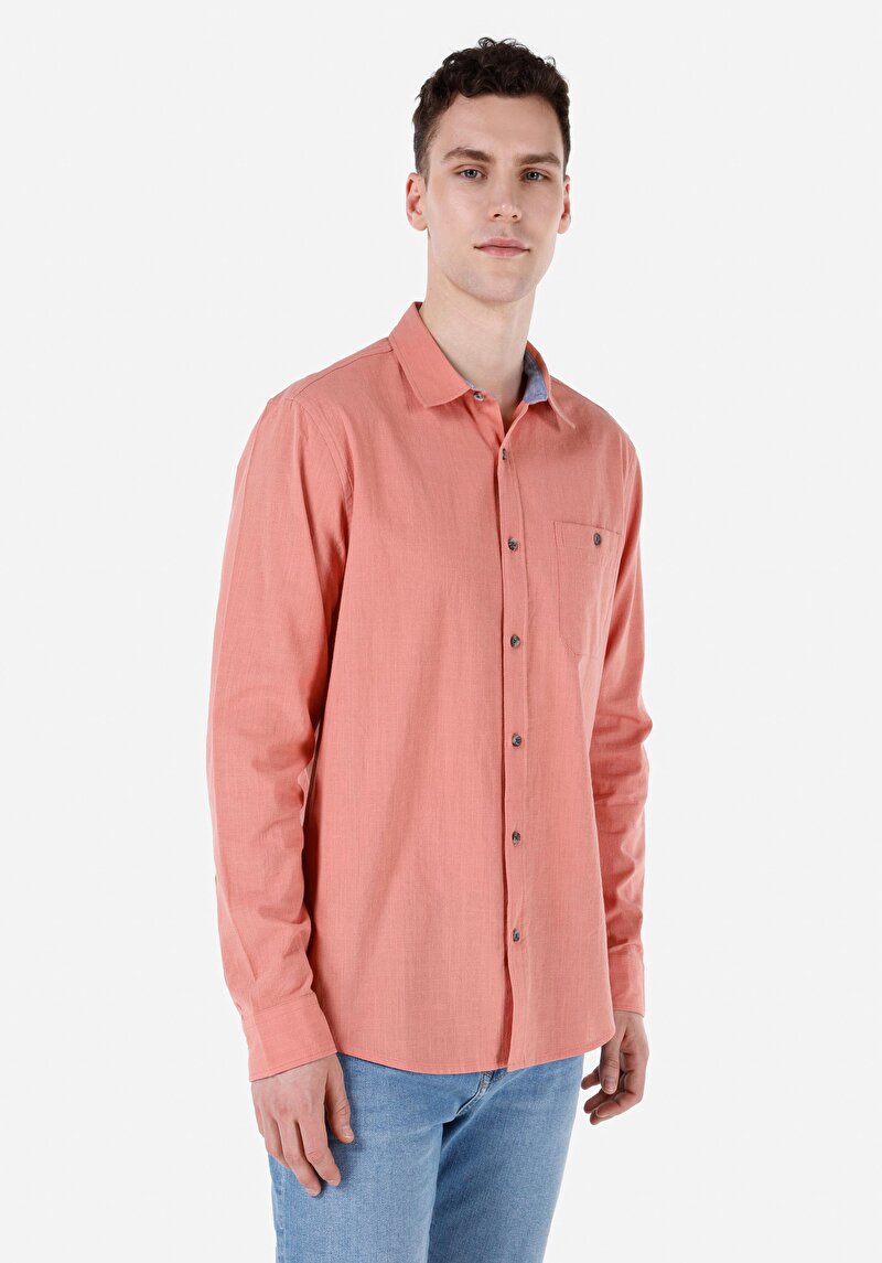 Imagine a Cămașă Cu Gât Drept Cămașă Roșie Cu Mânecă Lungă Pentru Bărbați