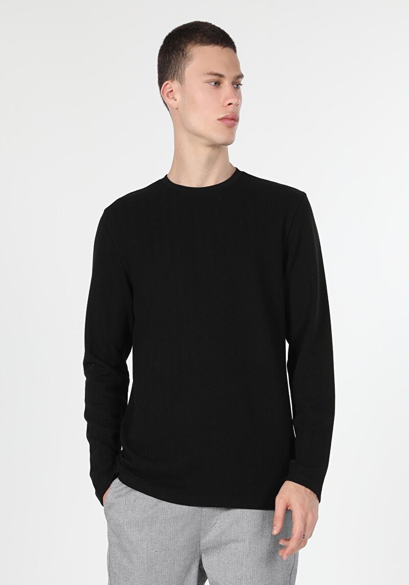 Afișați detalii pentru Tricou Cu Maneca Lunga De Barbati Negru Regular Fit  Cl1060482