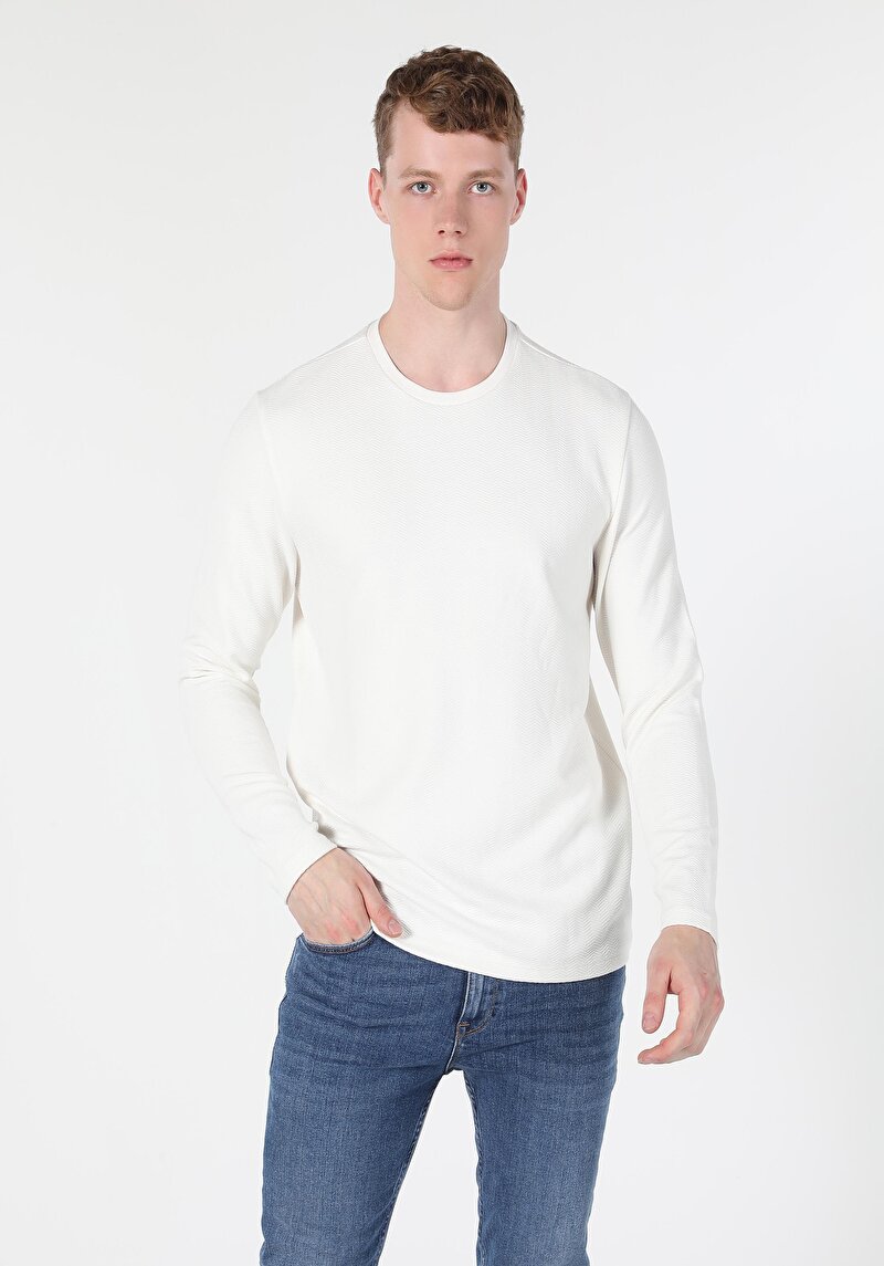 Imagine a Tricou Cu Maneca Lunga De Barbati Alb Regular Fit  Cl1060482