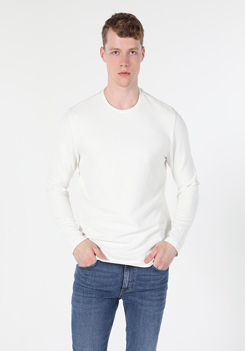 Imagine a Tricou Cu Maneca Lunga De Barbati Alb Regular Fit Cl1060482