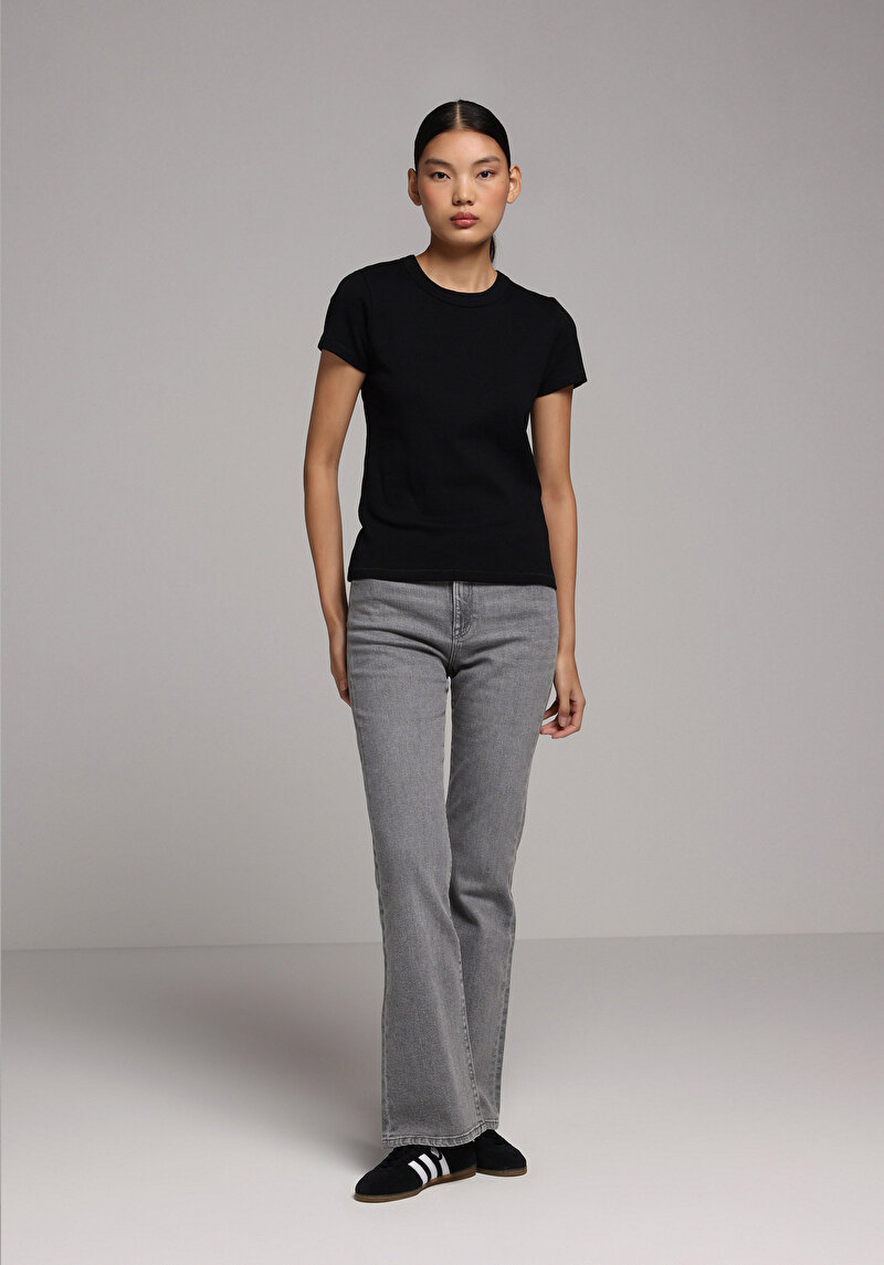 Afișați detalii pentru Slim Fit Round Neck Drept Tricou Negru Cu Mânecă Scurtă Pentru Femei