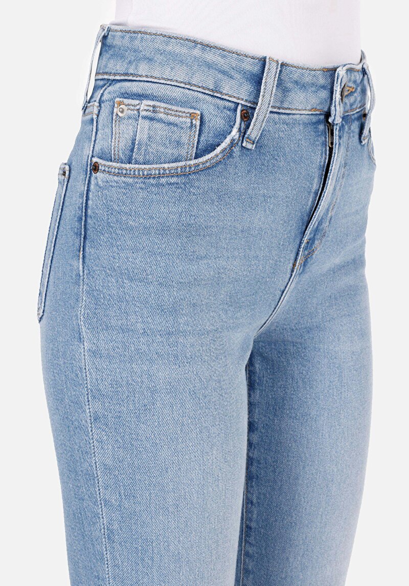 Afișați detalii pentru Pantaloni De Dama Albastru Slim Fit 703 Carla Cl1070658