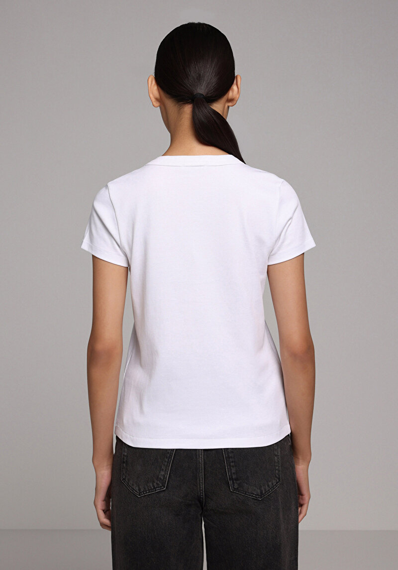 Afișați detalii pentru Tricou Cu Maneca Scurta De Dama Alb Slim Fit  Cl1068567