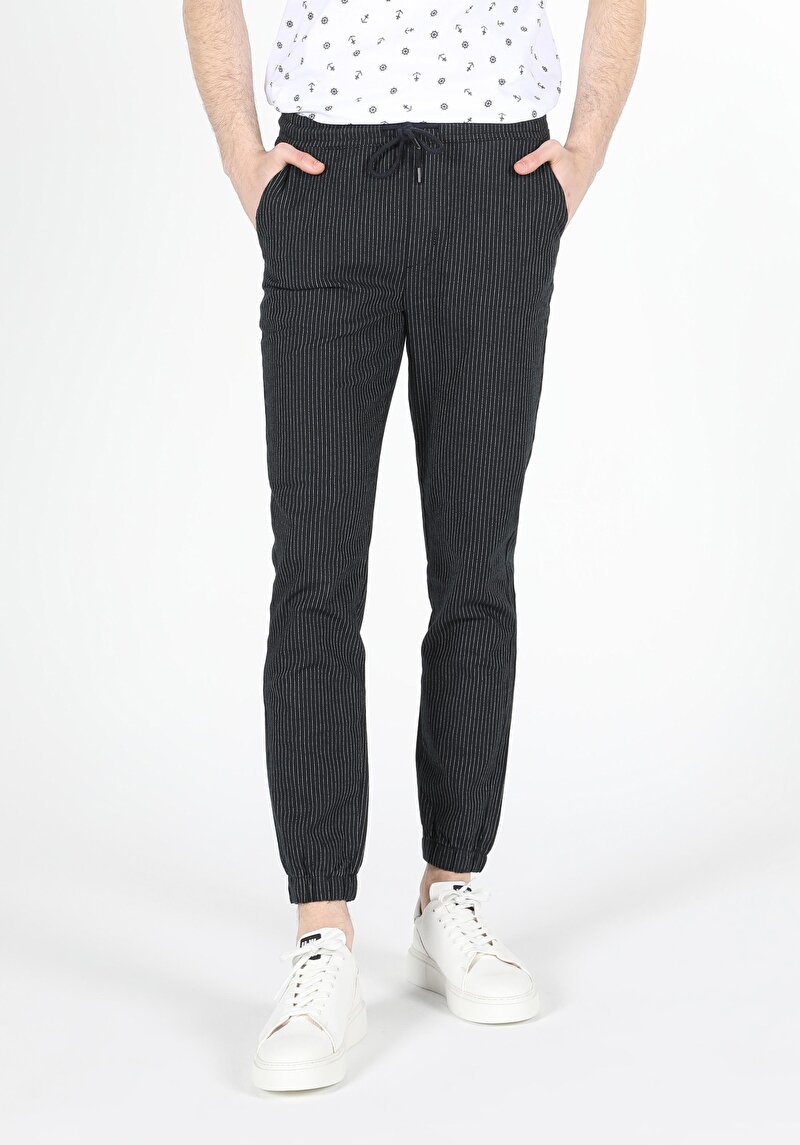 Imagine a Pantaloni De Barbati Albastru Marin Slim Fit  Cl1059272