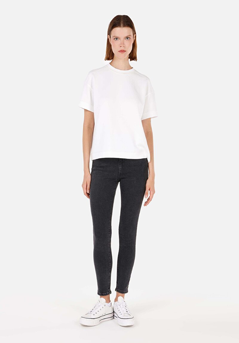 Imagine a Blugi Skinny Fit Indigo Închis Pentru Femei