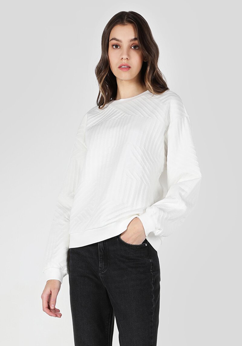 Imagine a Hanorac / Bluza De Dama Ecru   Cl1062044