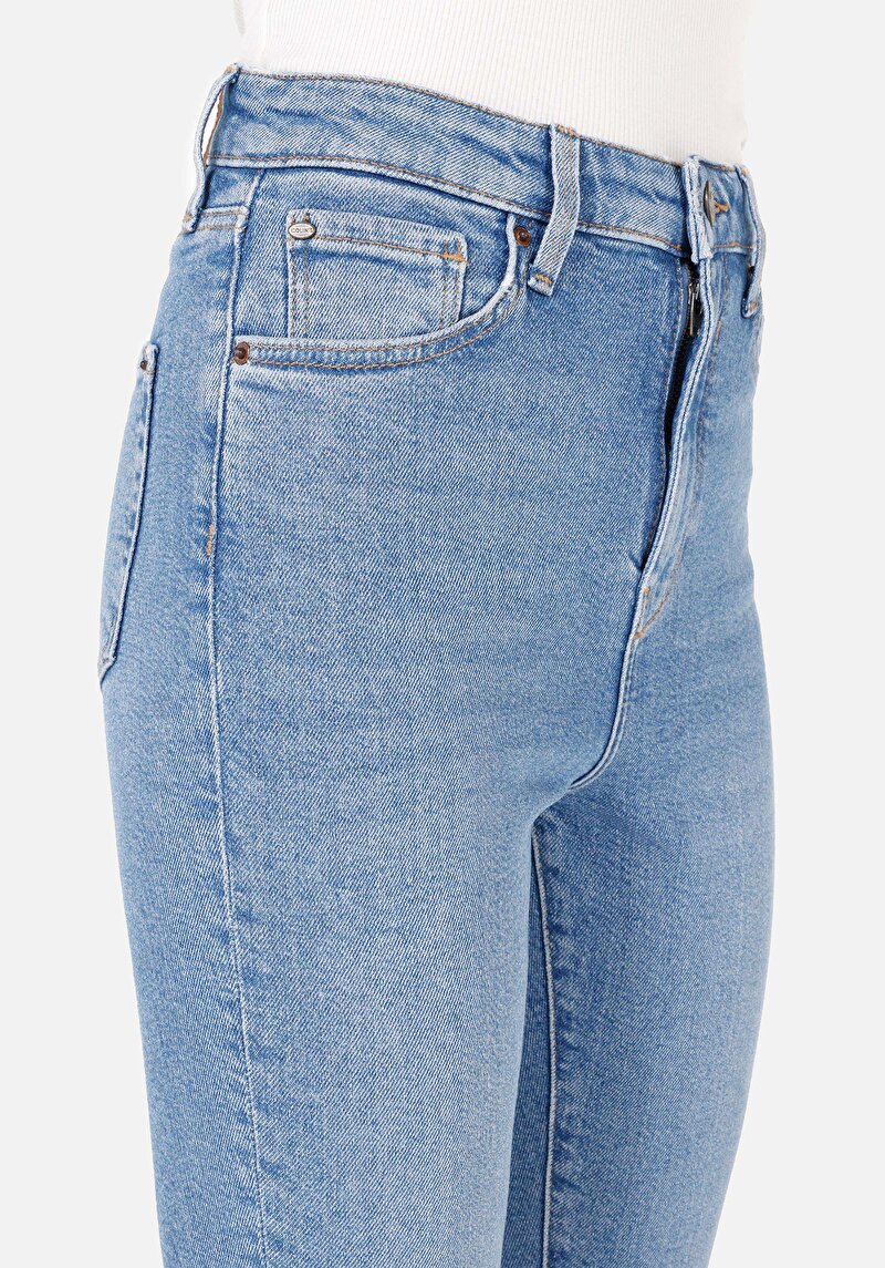 Afișați detalii pentru Pantaloni De Dama Albastru Skinny Fit 760 Diana Cl1070663