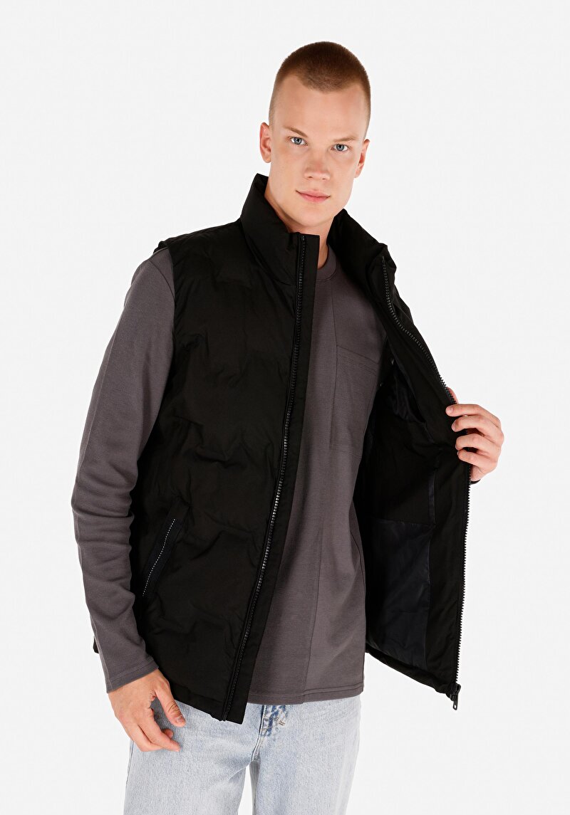 Afișați detalii pentru Vesta De Barbati Negru Slim Fit  Cl1069912