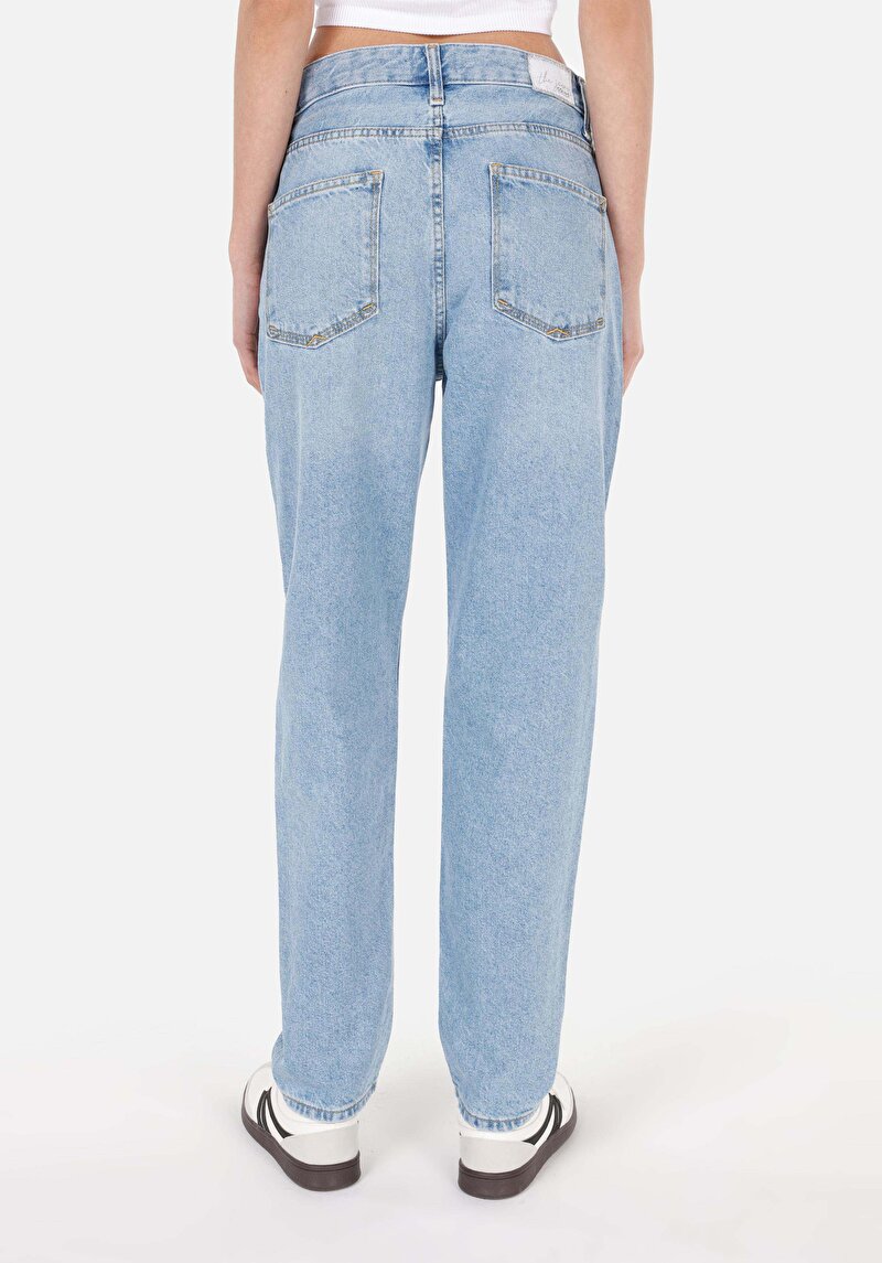 Afișați detalii pentru Blugi Boyfriend Fit Indigo Pentru Femei