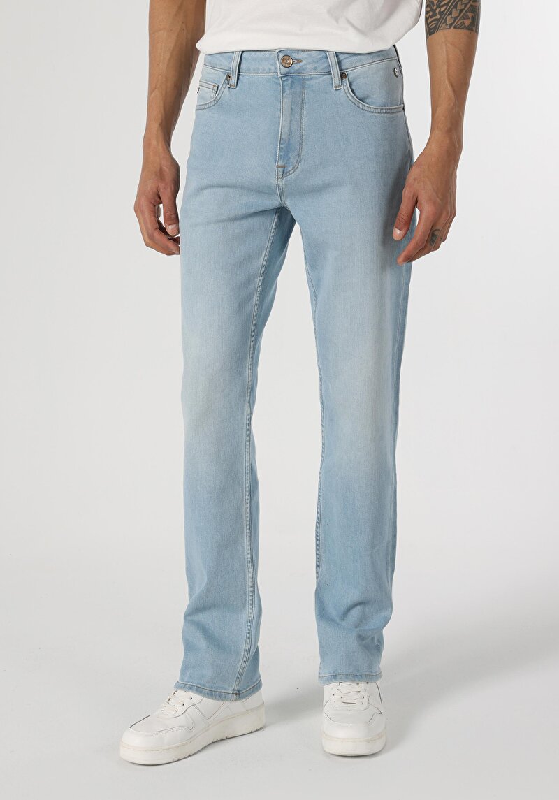 Afișați detalii pentru Pantaloni De Barbati Albastru Deschis Regular Fit 045 David Cl1063727