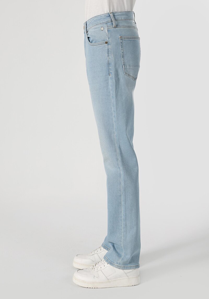 Afișați detalii pentru Pantaloni De Barbati Albastru Deschis Regular Fit 045 David Cl1063727