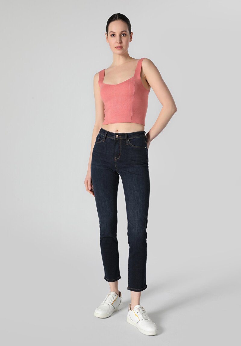 Imagine a Slim Fit Talie Medie Picior Drept Blugi Indigo Închis Pentru Femei