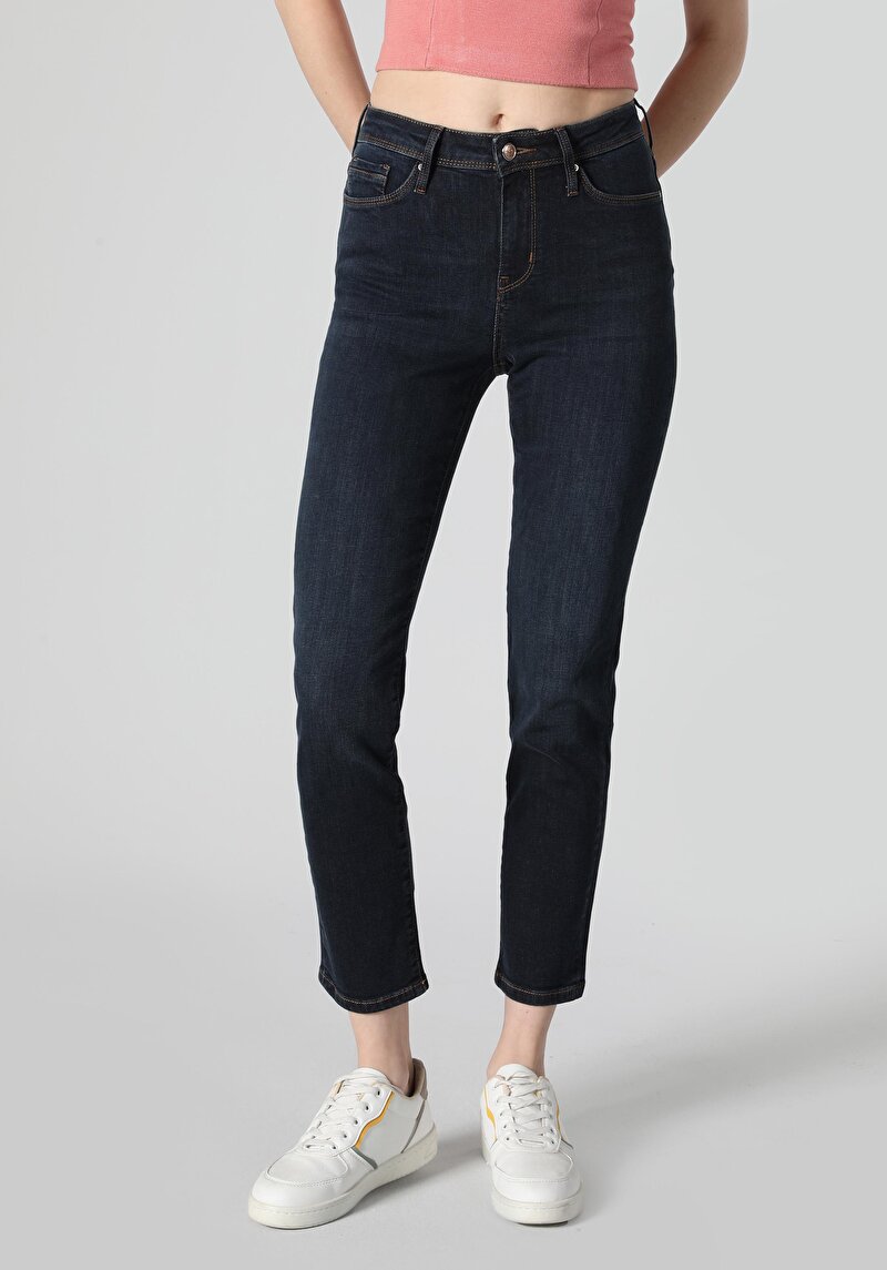 Imagine a Slim Fit Talie Medie Picior Drept Blugi Indigo Închis Pentru Femei