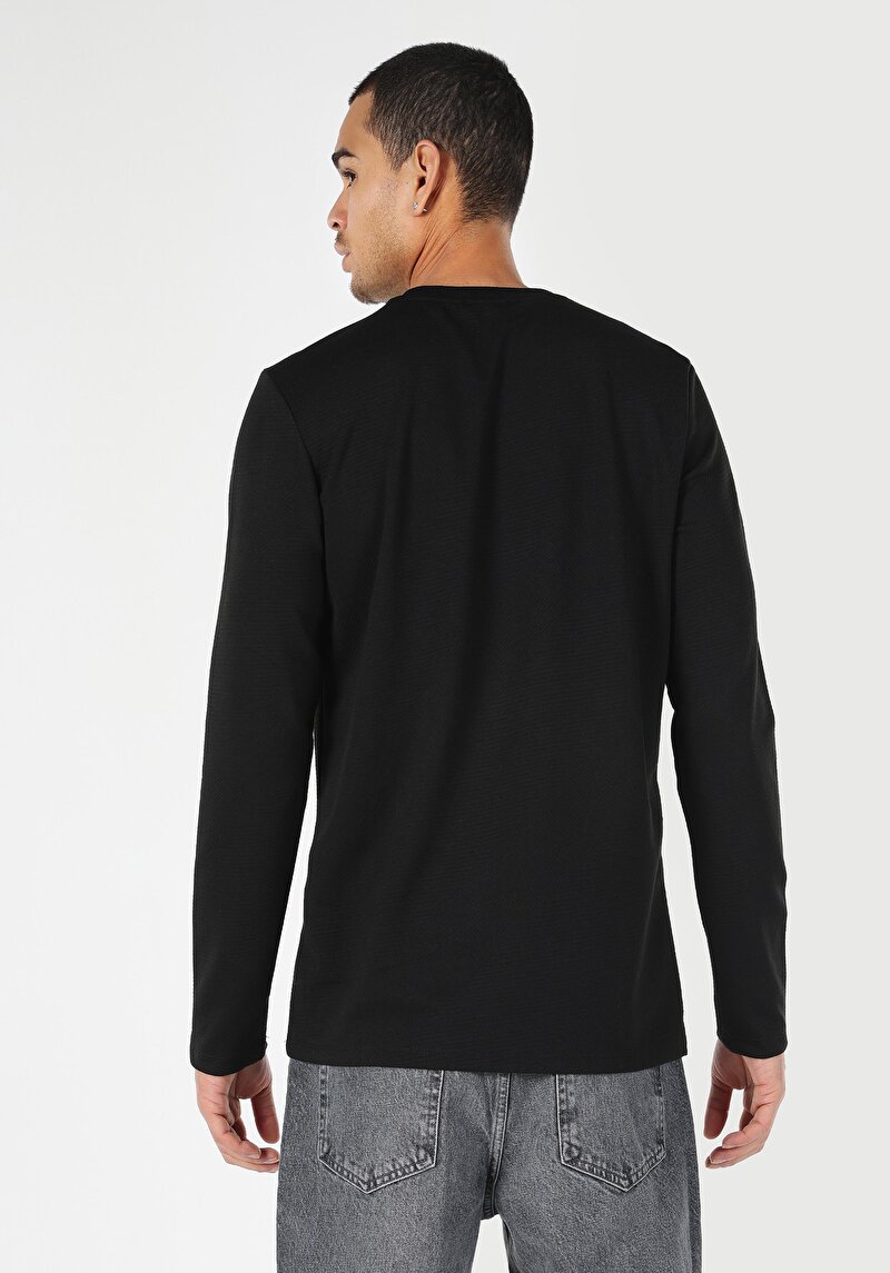 Afișați detalii pentru Tricou Cu Maneca Lunga De Barbati Negru Regular Fit  Cl1057320