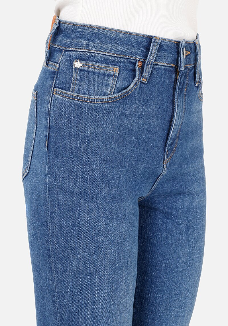 Afișați detalii pentru Slim Fit Mid Waist Straight Leg Blugi İndigo Pentru Femei