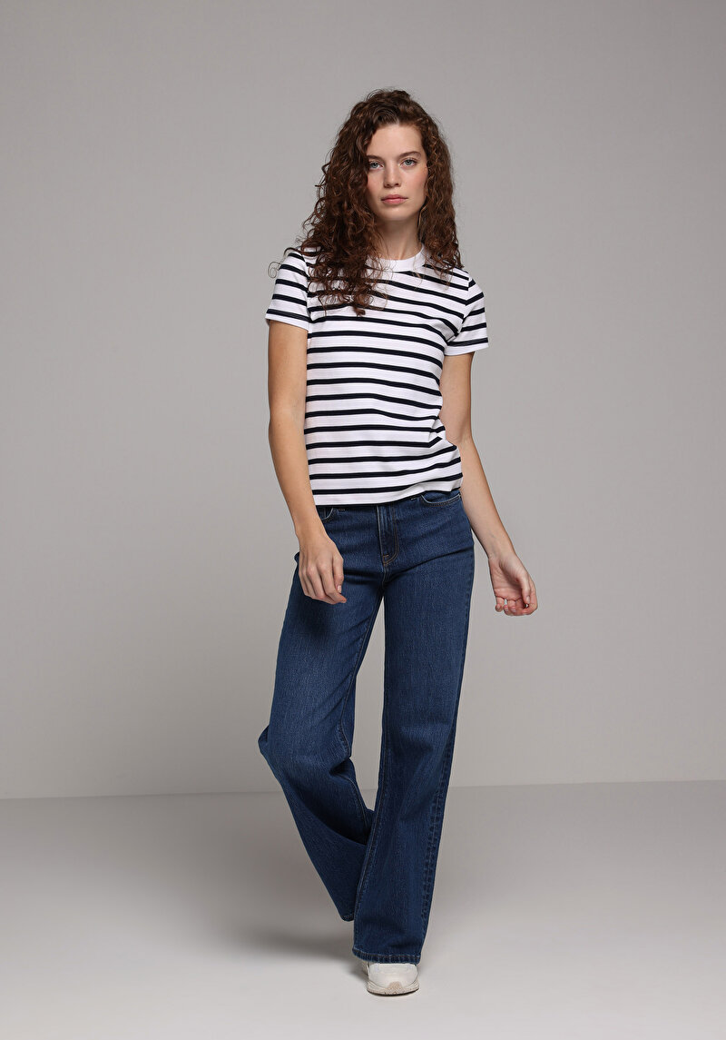 Imagine a Slim Fit Round Neck Striped Tricou Cu Mânecă Scurtă Pentru Femei Bleumarin