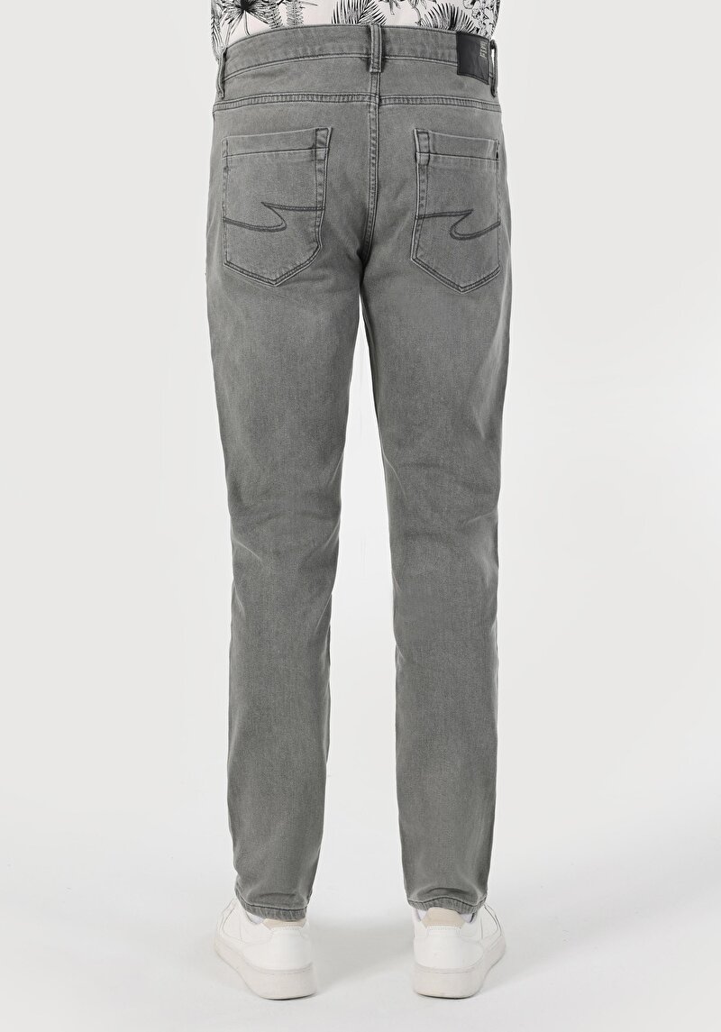 Imagine a Pantaloni De Barbati Regular Fit 067 Jack Cl1064412