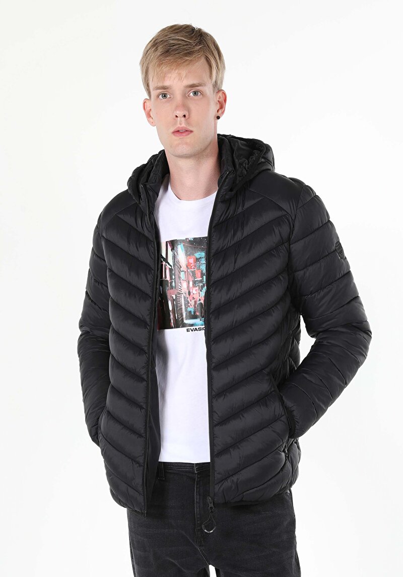 Imagine a Palton Negru Pentru Bărbați Slim Fit