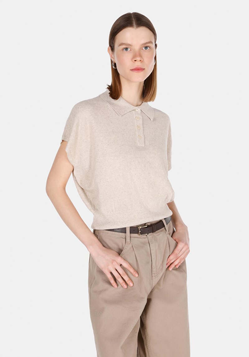 Imagine a Pulover Cu Mâneci Scurte De Dama Bej Regular Fit Cl1073130