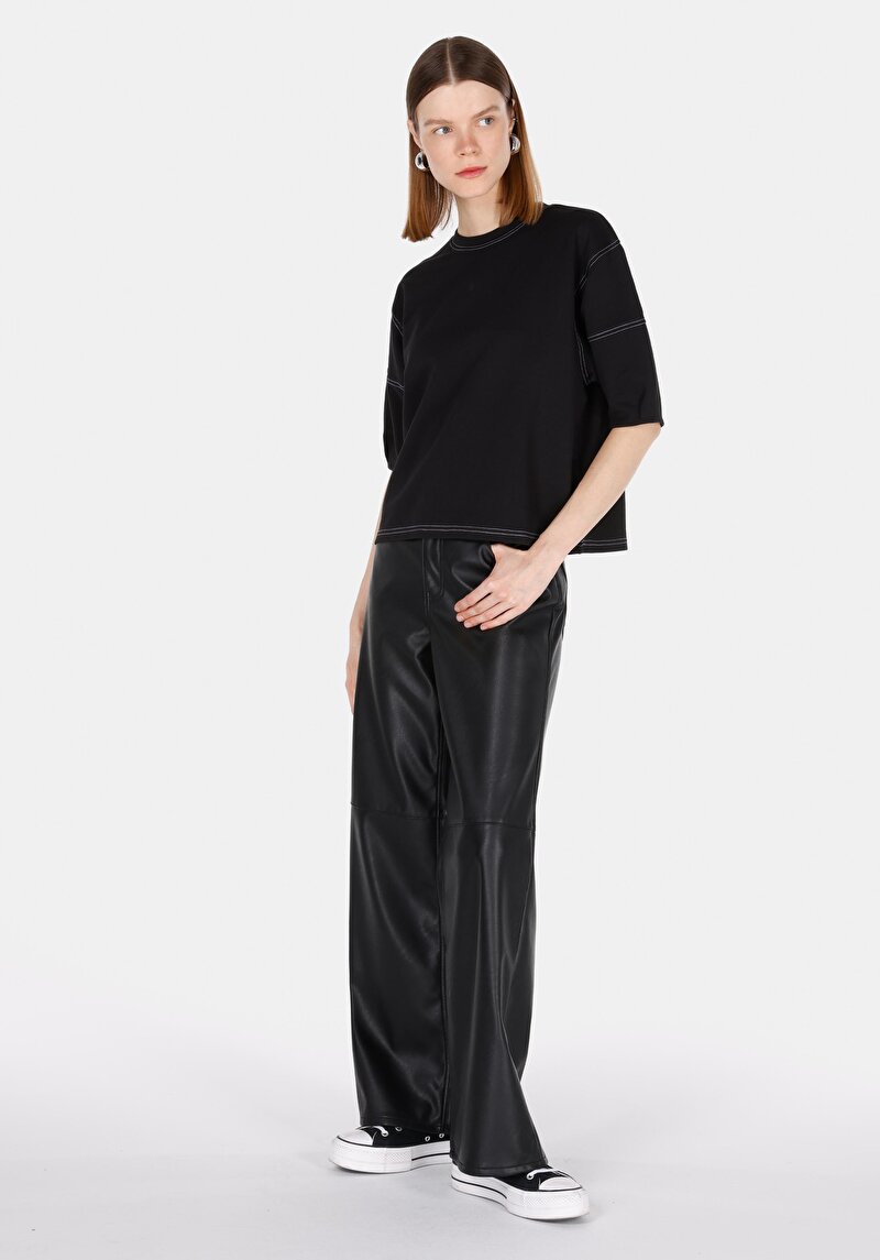 Afișați detalii pentru Regular Fit Round Neck Drept Negru Tricou Manșon Scurt Pentru Femei