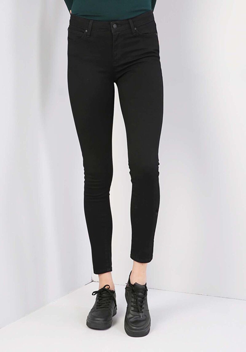 Afișați detalii pentru Super Slim Fit Talie Medie Super Narrow Leg Blugi Negri Pentru Femei