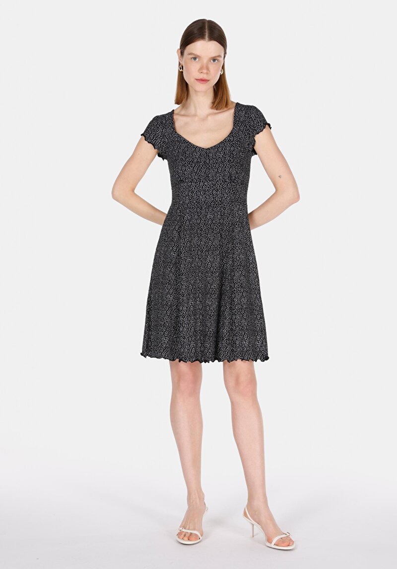 Imagine a Slim Fit Floral Rochie Neagră Cu Mânecă Scurtă Pentru Femei