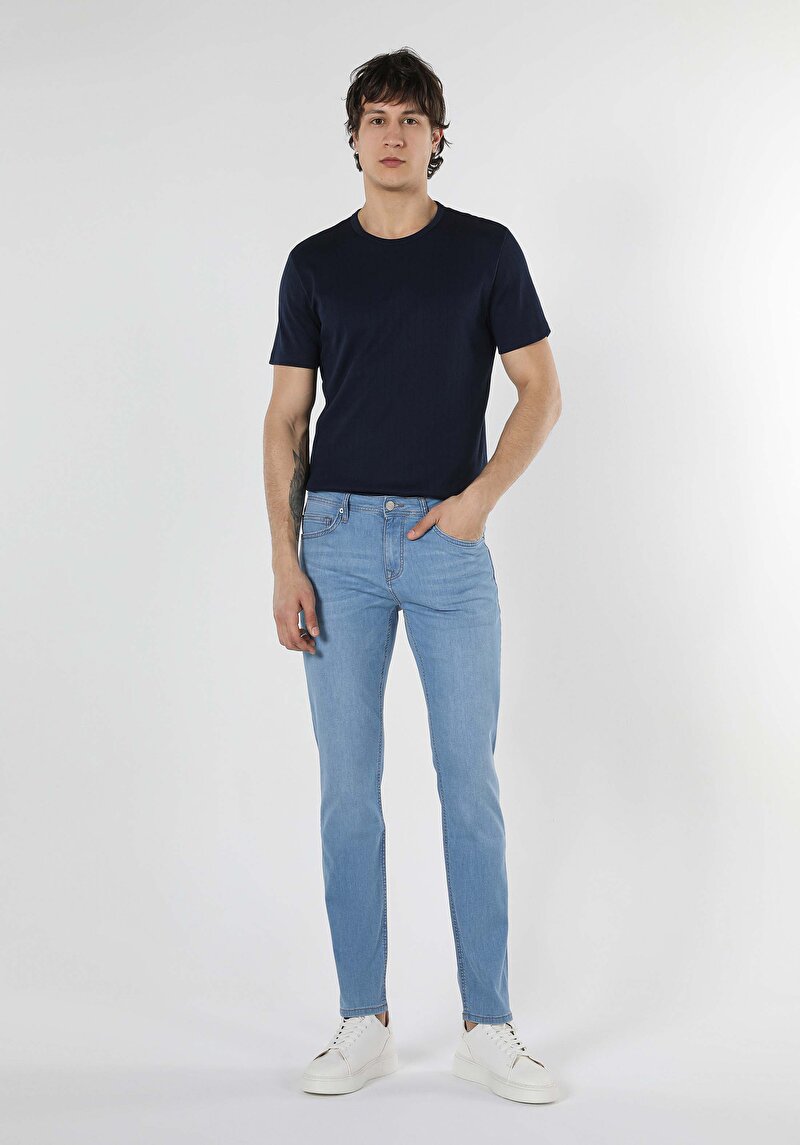 Imagine a Pantaloni De Barbati Albastru Deschis Straight Fit 044 Karl Cl1042818