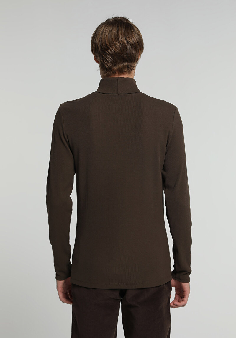 Imagine a Tricou Cu Maneca Lunga De Barbati Maro Slim Fit  Cl1049854