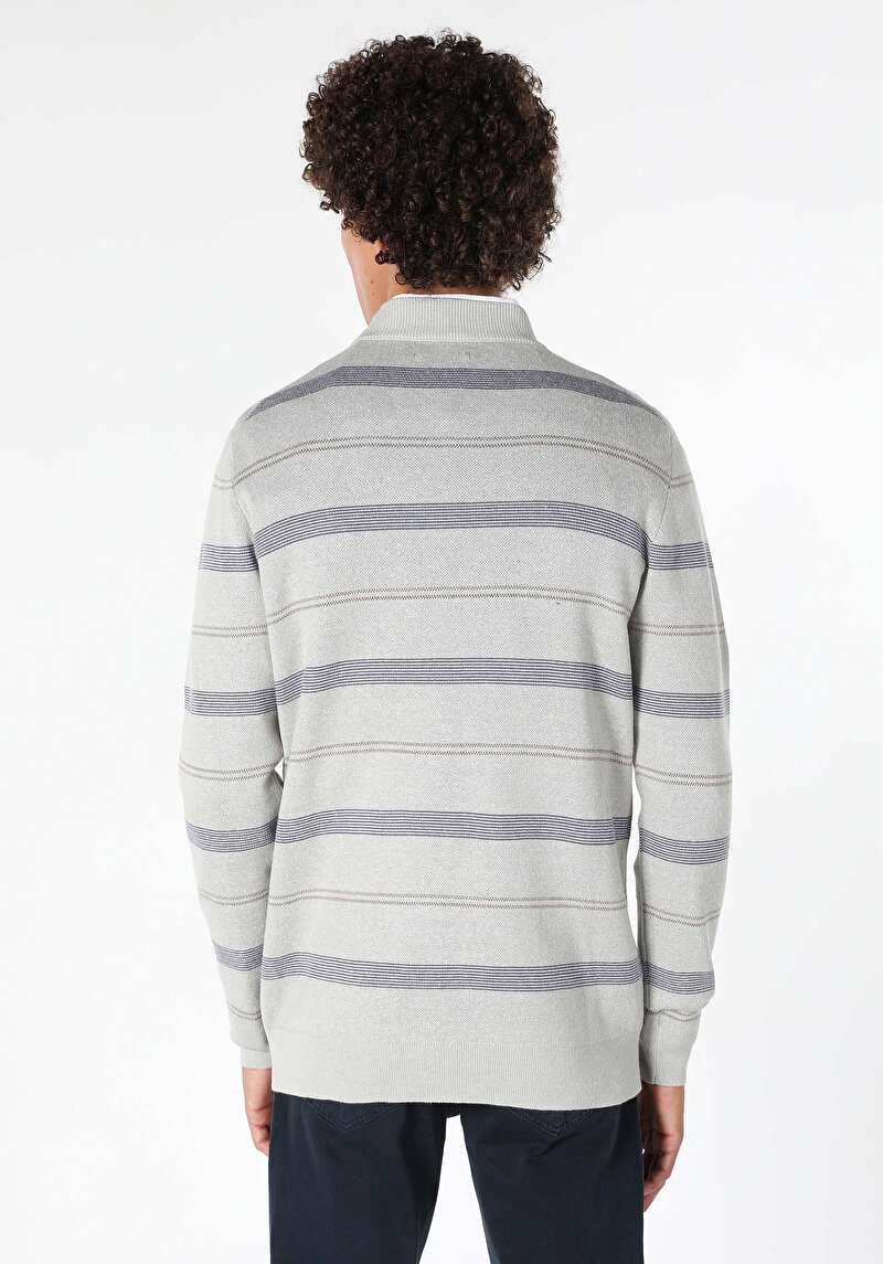 Imagine a Pulover De Barbati Gri Regular Fit Cl1060094