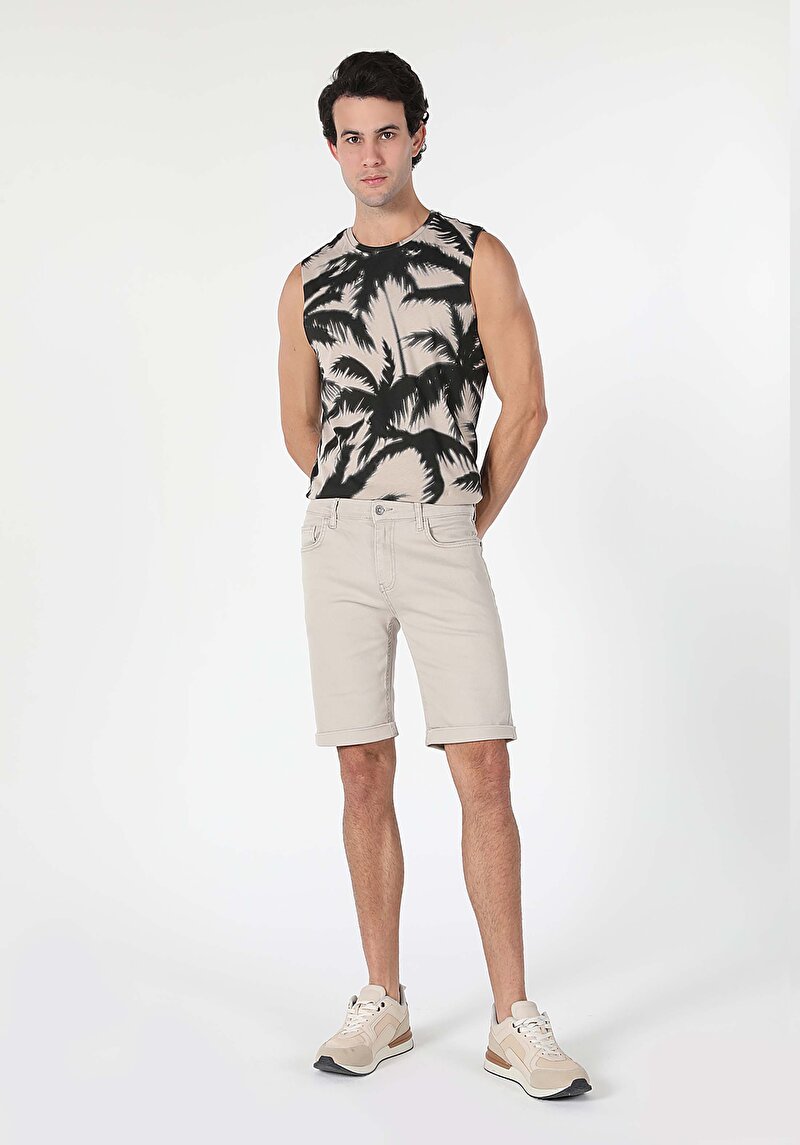 Afișați detalii pentru Regular Fit Talie Medie Pantaloni Scurți Bej Pentru Bărbați