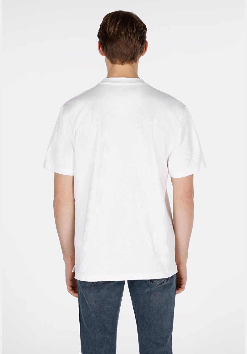 Imagine a Tricou Cu Maneca Scurta De Barbati Alb Comfort Fit Cl1073378