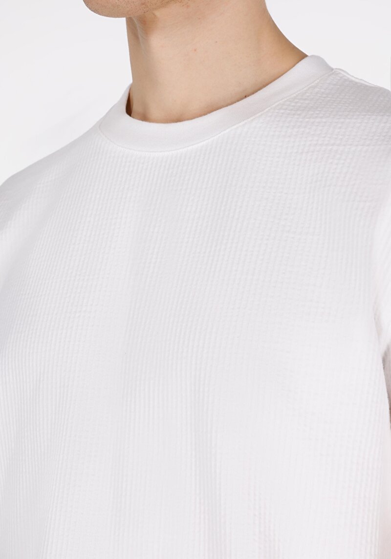 Imagine a Tricou Cu Maneca Scurta De Barbati Alb Comfort Fit Cl1073378