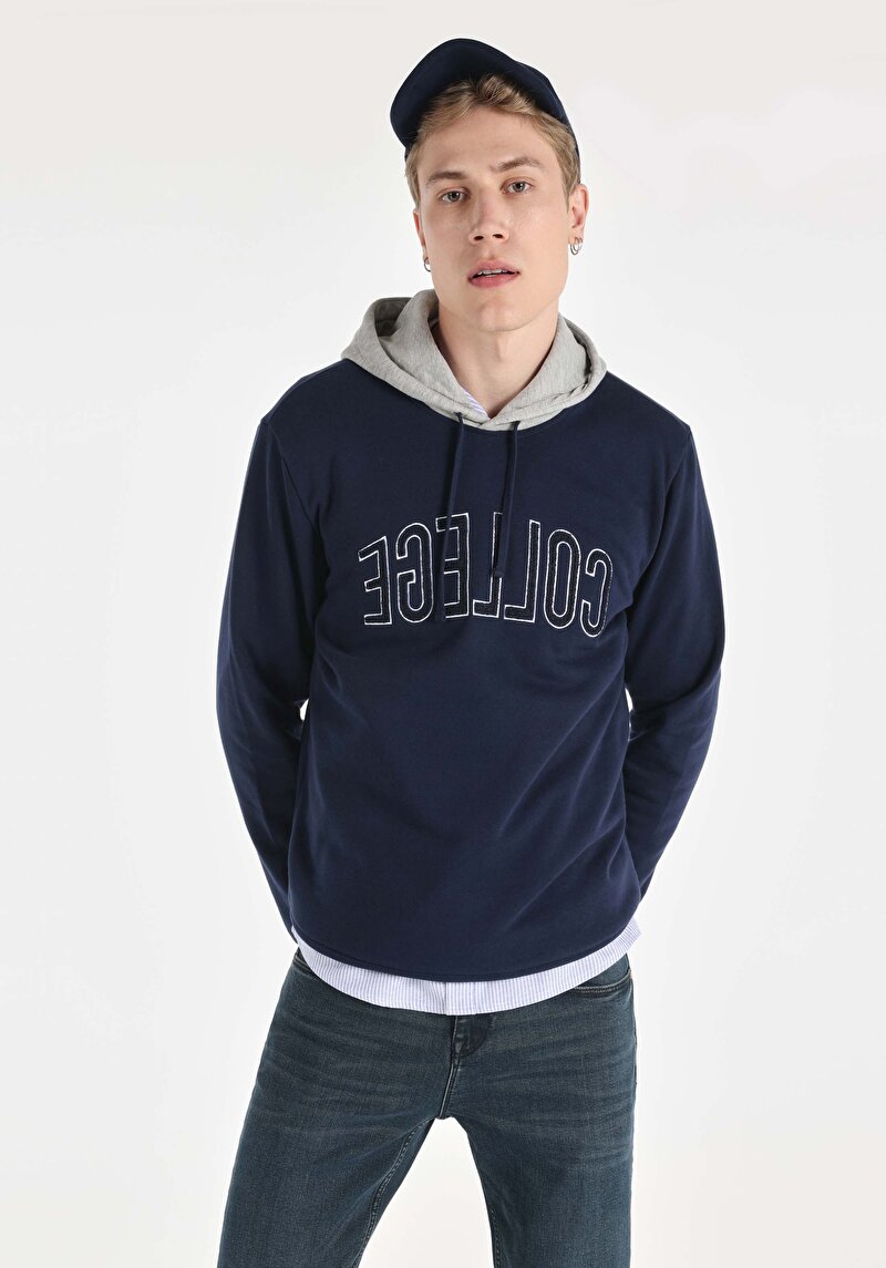Imagine a Hanorac / Bluza De Barbati Albastru Marin Regular Fit  Cl1064580