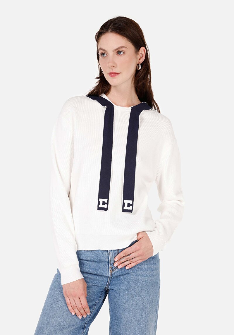 Imagine a Pulover Alb Cu Glugă Pentru Femei Cu Glugă Regular Fit